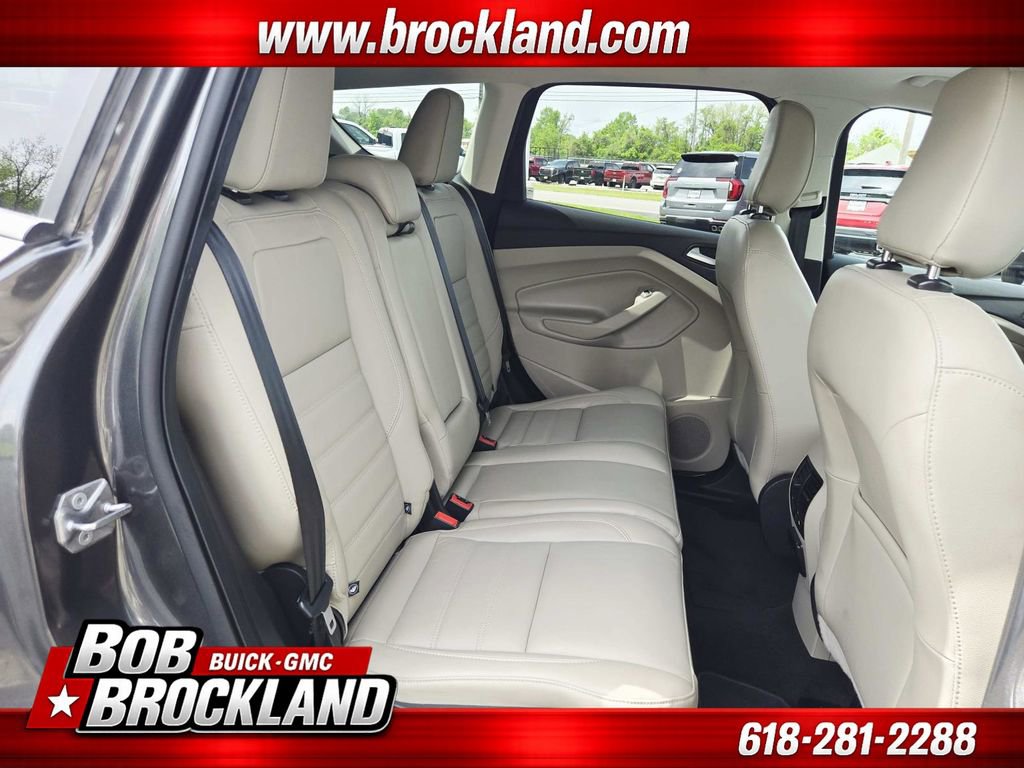 Used 2019 Ford Escape Titanium FWD image 16