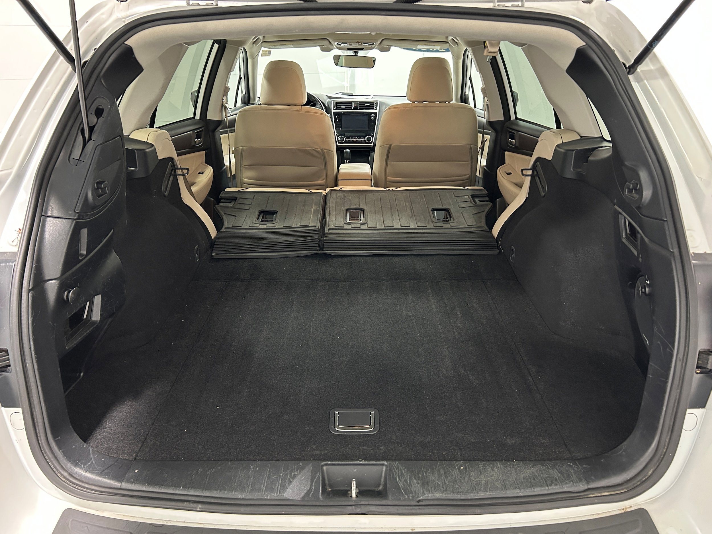 Used 2019 Subaru Outback 2.5i Limited AWD/4WD image 35