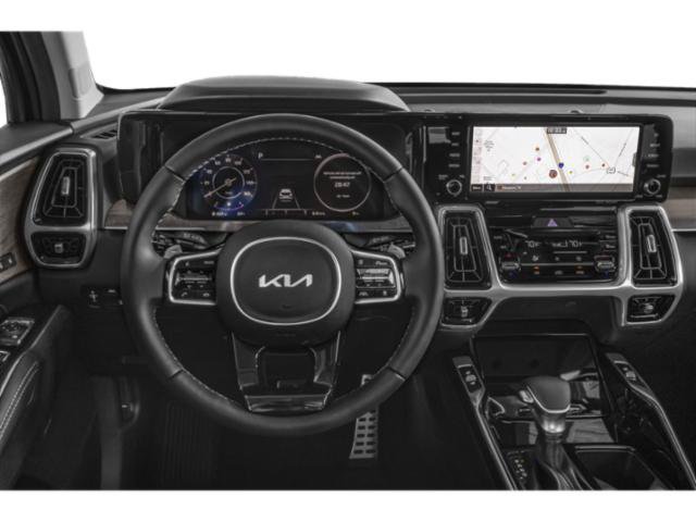 Certified 2023 Kia Sorento SX Prestige AWD/4WD image 10