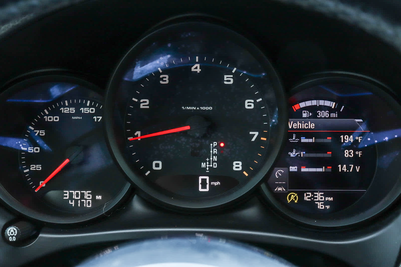 Used 2020 Porsche Macan AWD/4WD image 24