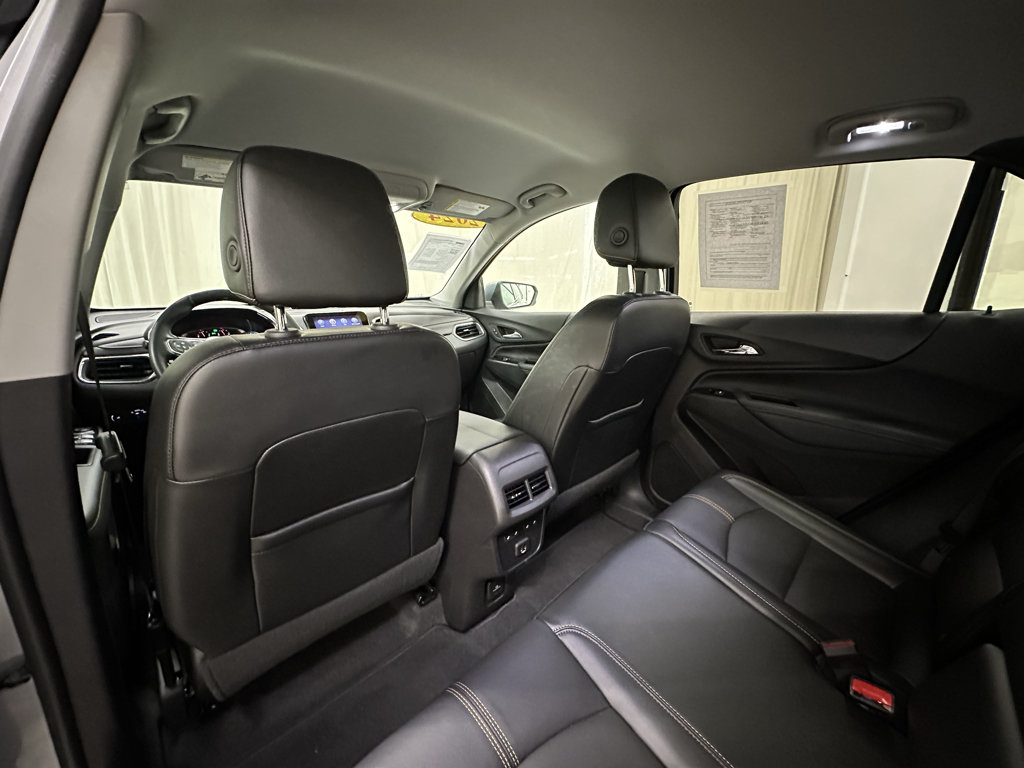 Used 2024 Chevrolet Equinox Premier FWD image 23