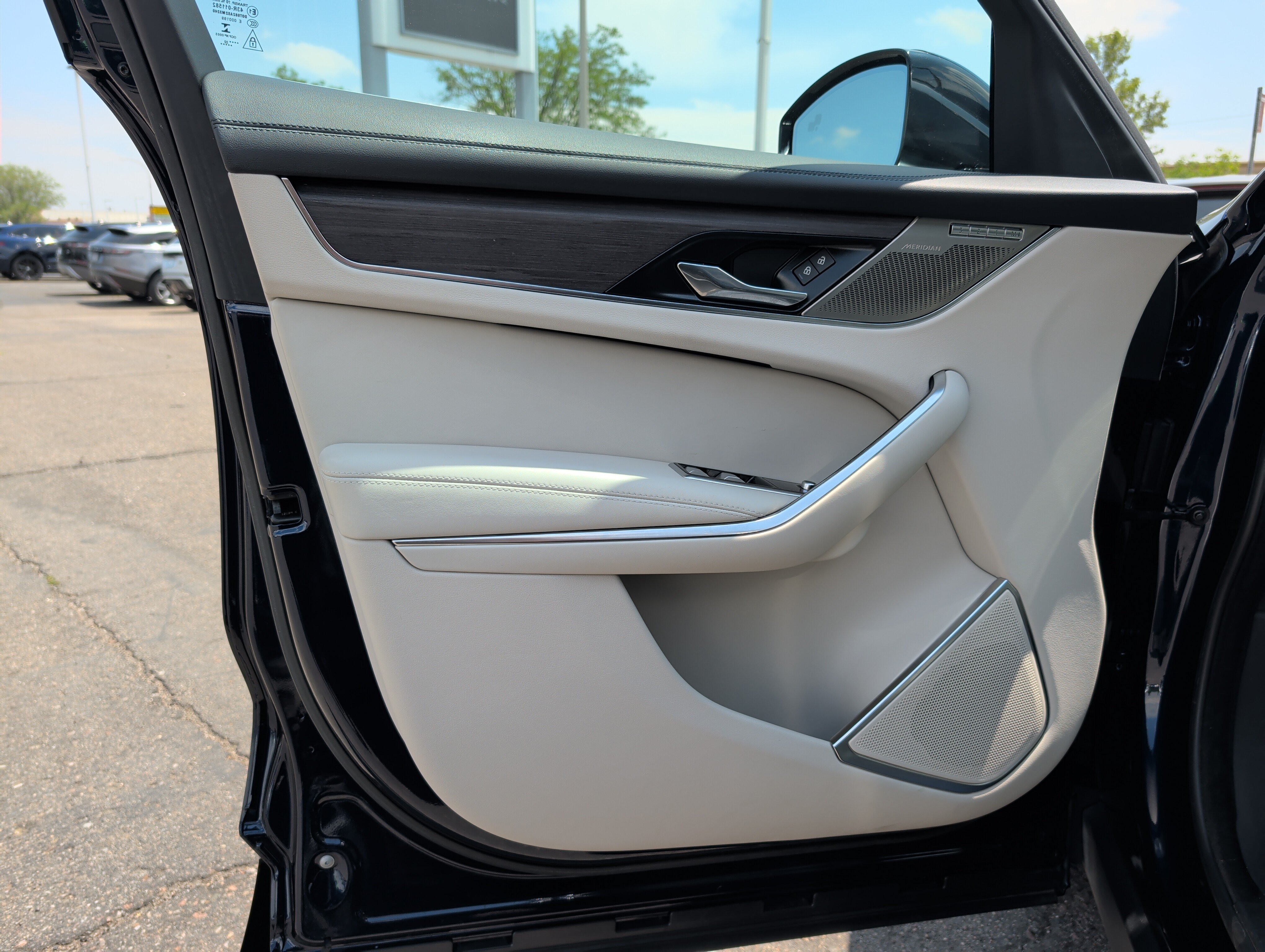 Certified 2022 Jaguar F-PACE S AWD/4WD image 14