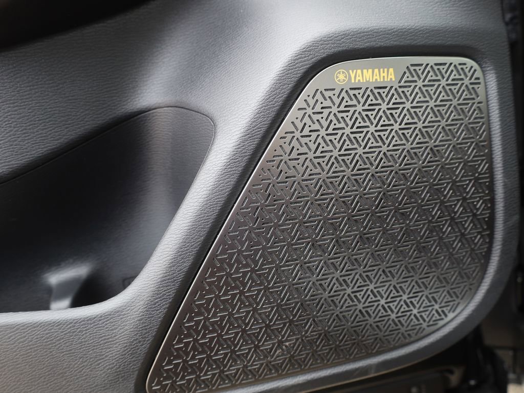 New 2025 Mitsubishi Outlander AWD image 43