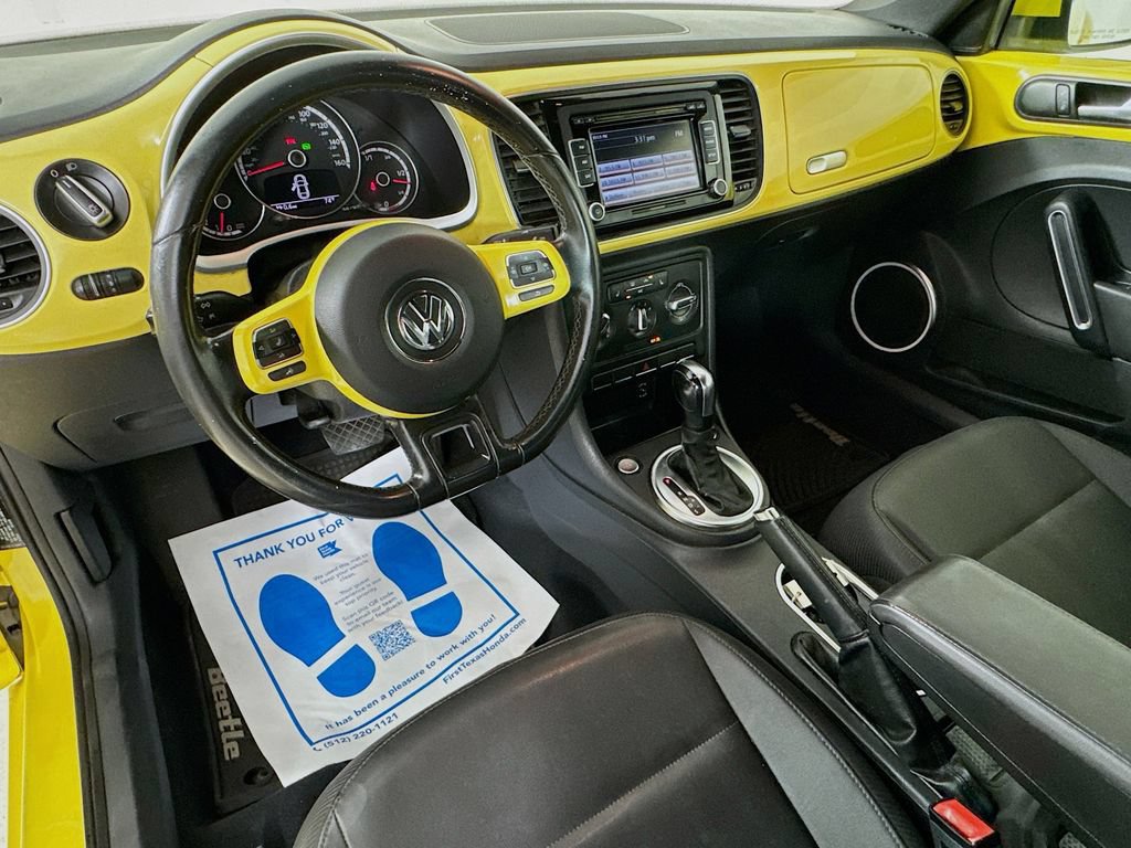 Used 2013 Volkswagen Beetle 2.5 FWD image 24