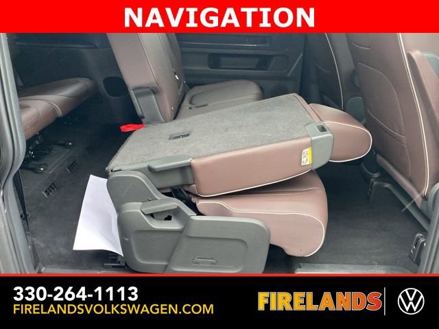 New 2025 Volkswagen ID. Buzz Pro S image 45