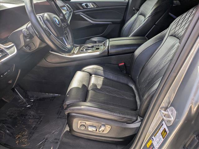 Used 2025 BMW X5 xDrive50e image 13