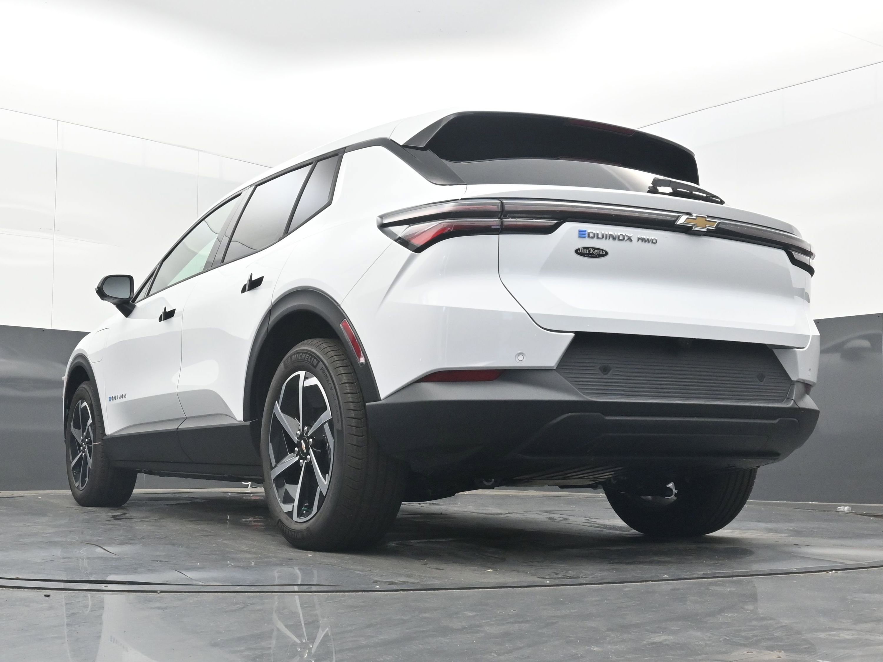 New 2026 Chevrolet Equinox EV LT image 25