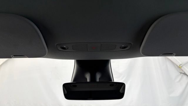Used 2022 Tesla Model Y Performance AWD/4WD image 39
