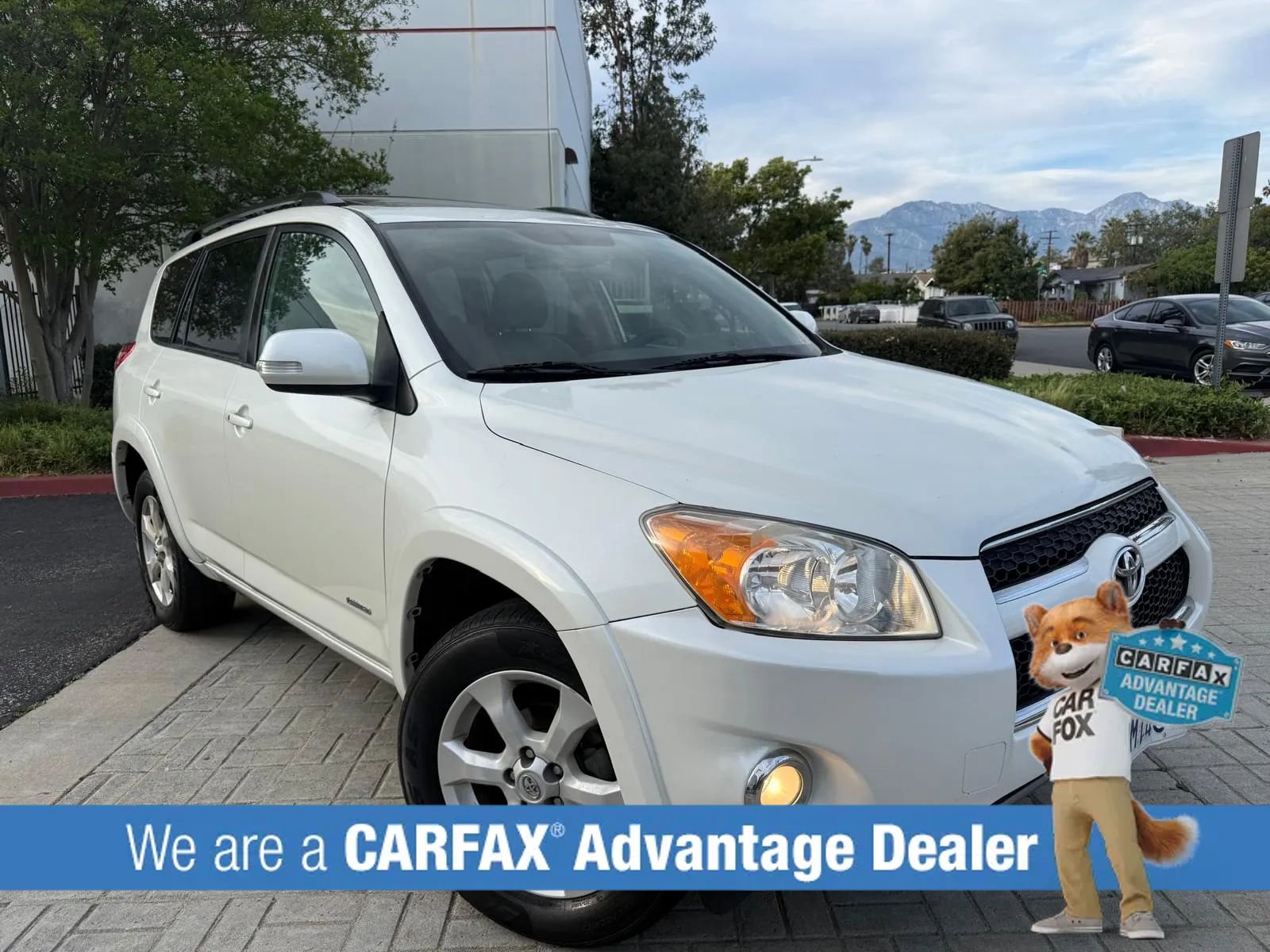 Used 2010 Toyota RAV4 Limited FWD image 1