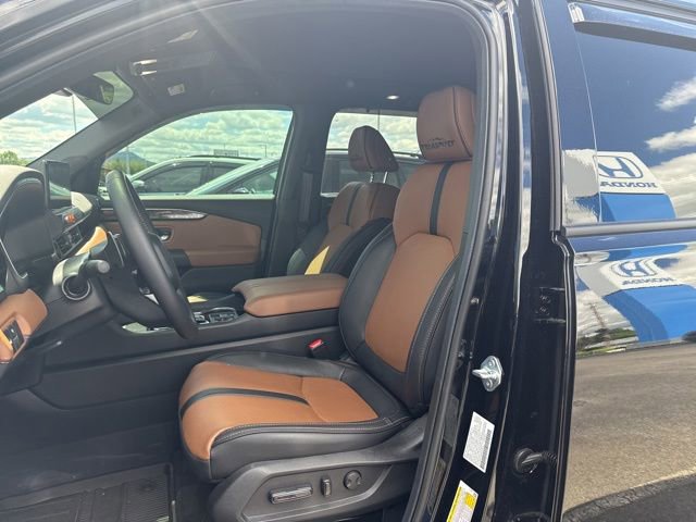 Certified 2026 Honda Passport TrailSport Elite image 12