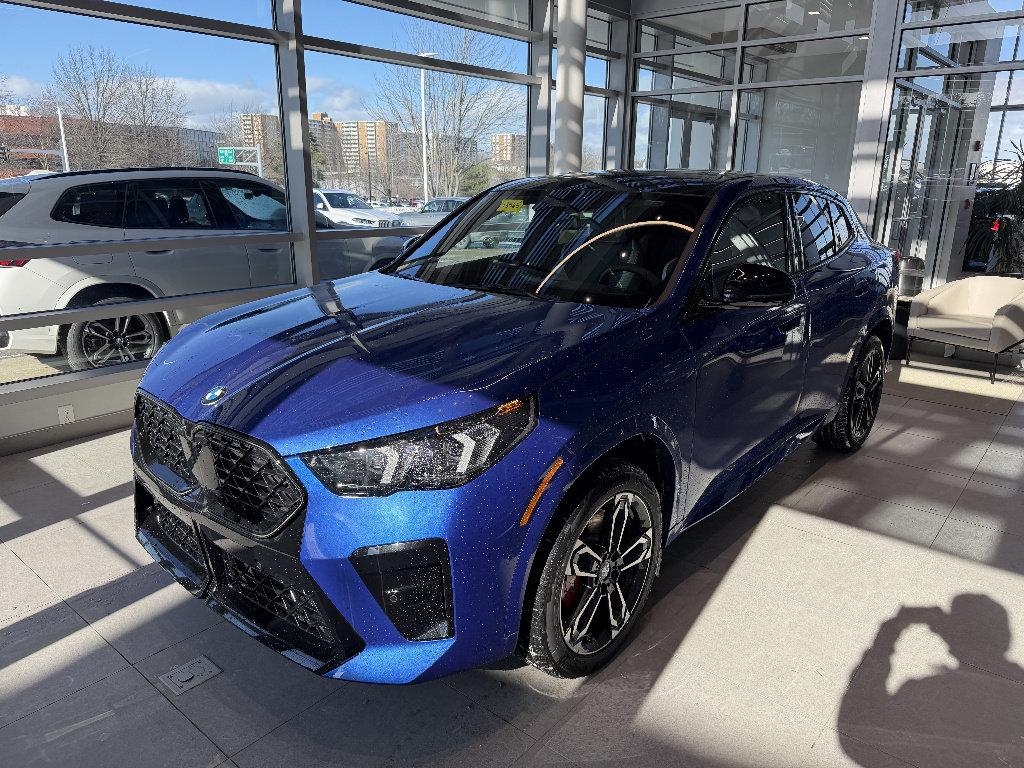 New 2026 BMW X2 xDrive28i w/ Technology Package AWD/4WD image 3