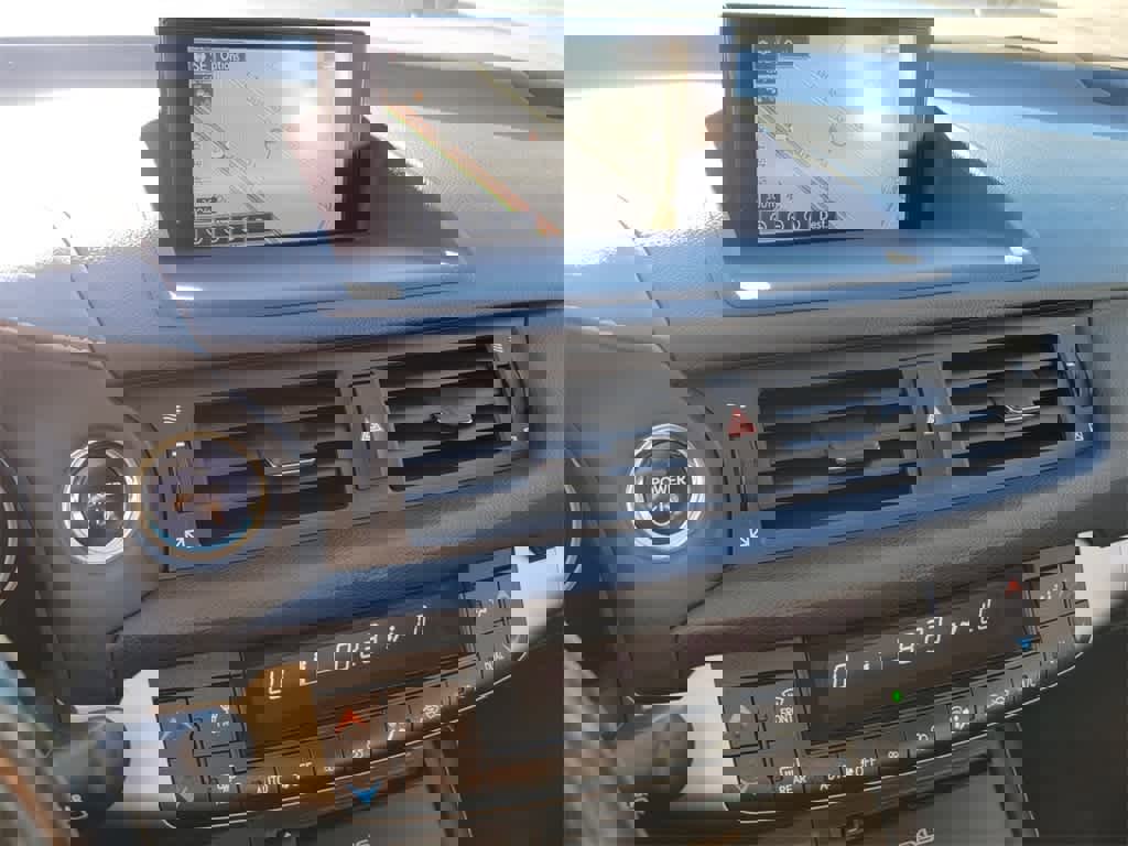 Used 2017 Lexus CT 200h image 21