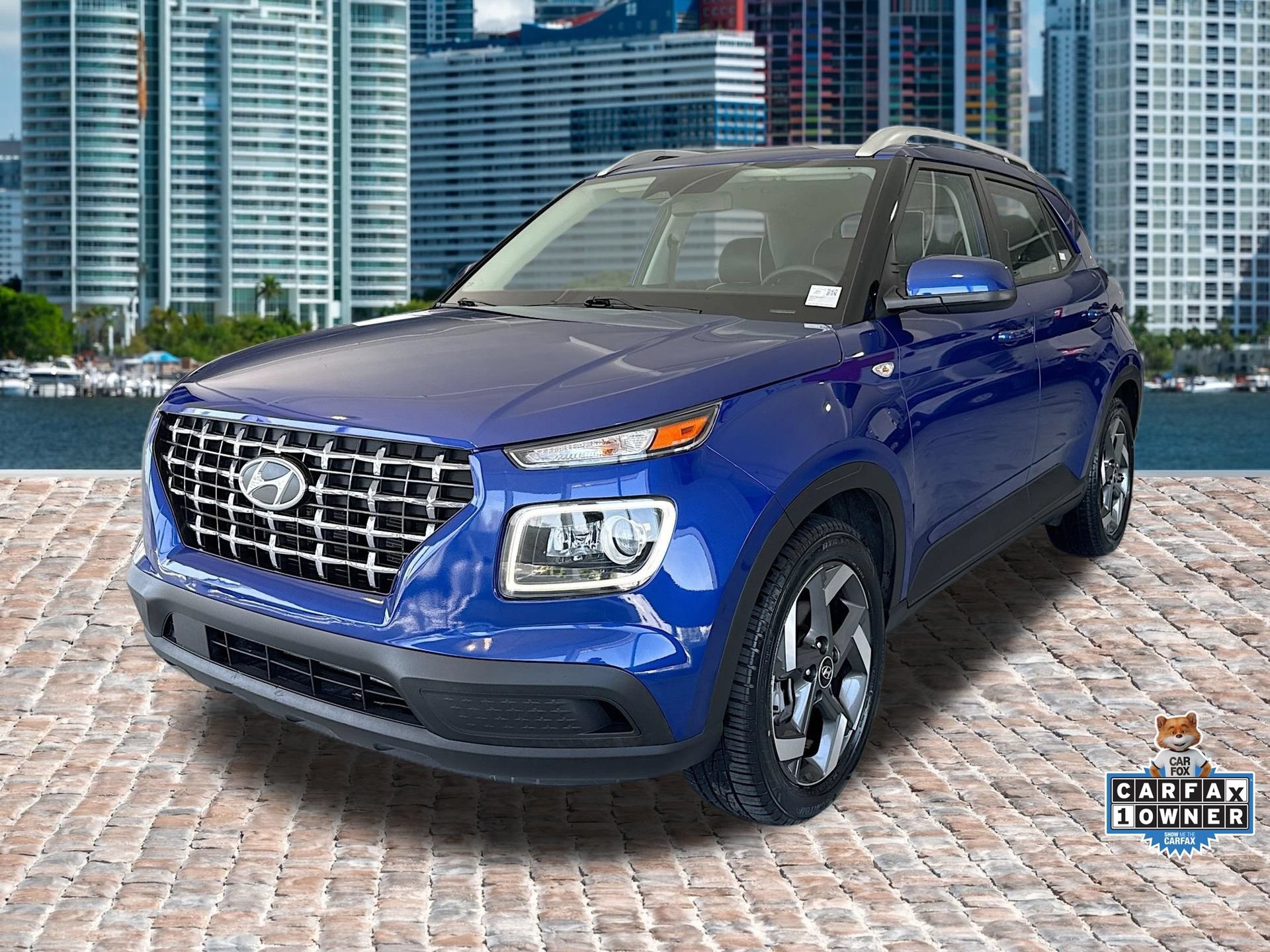 Used 2023 Hyundai Venue Limited w/ Cargo Package