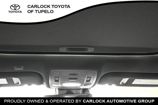Used 2025 Lexus IS 300 w/ Comfort Package RWD image 23