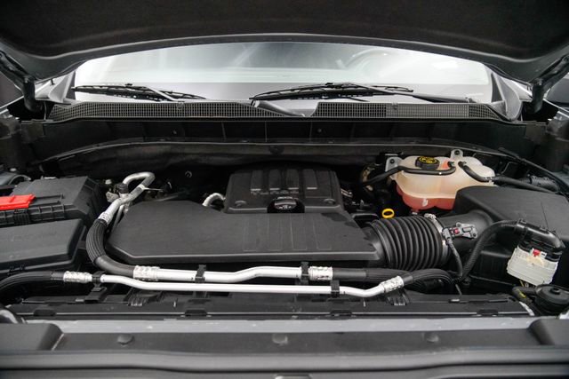 Used 2024 Chevrolet Silverado 1500 LT AWD/4WD image 13