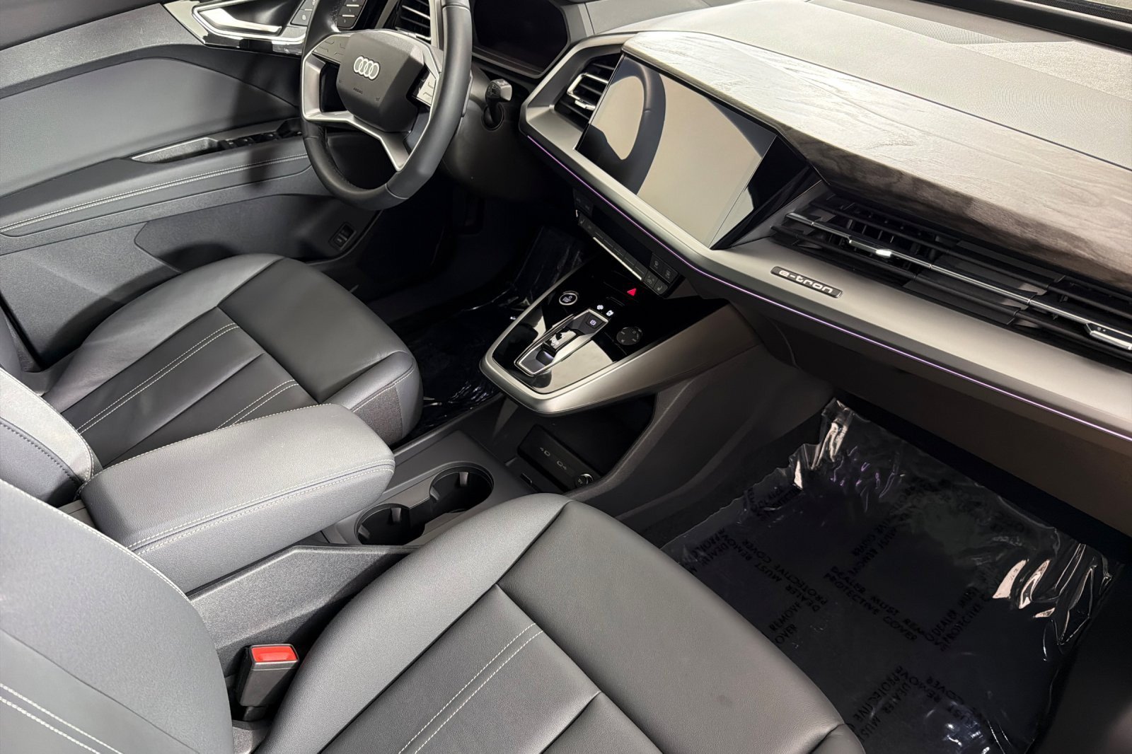 Certified 2024 Audi Q4 e-tron Prestige w/ Black Optic Package AWD/4WD image 14