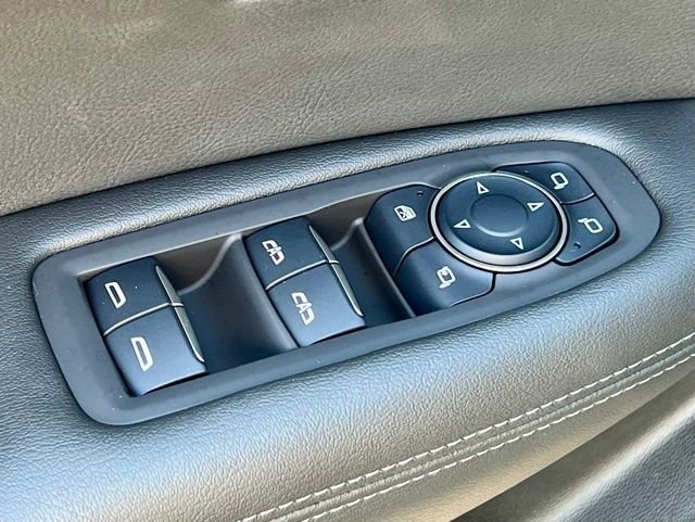 Used 2024 Cadillac XT6 Sport w/ LPO, Onyx Lite Package AWD/4WD image 20