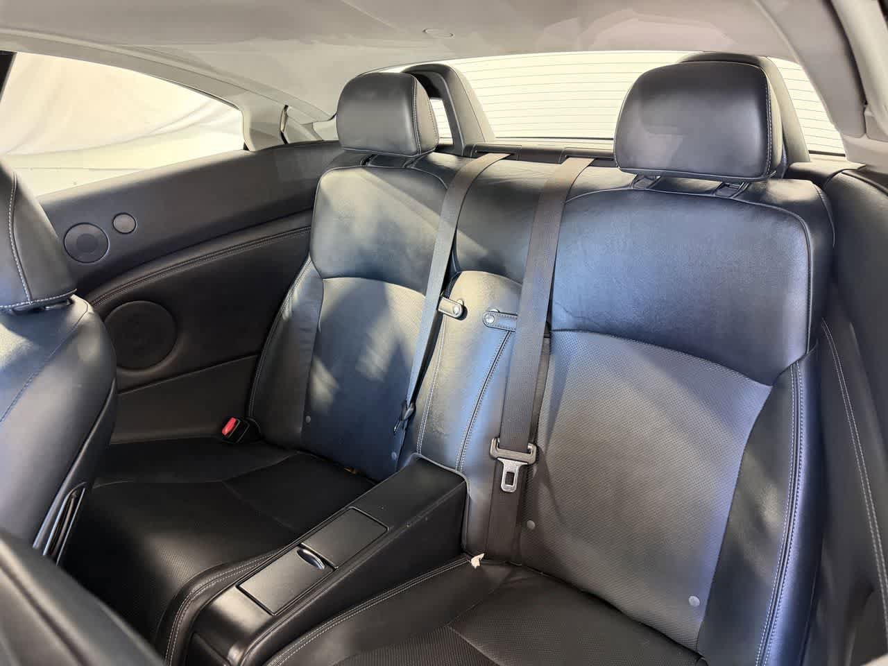 Used 2011 Lexus IS 250C w/ Luxury Pkg RWD image 10