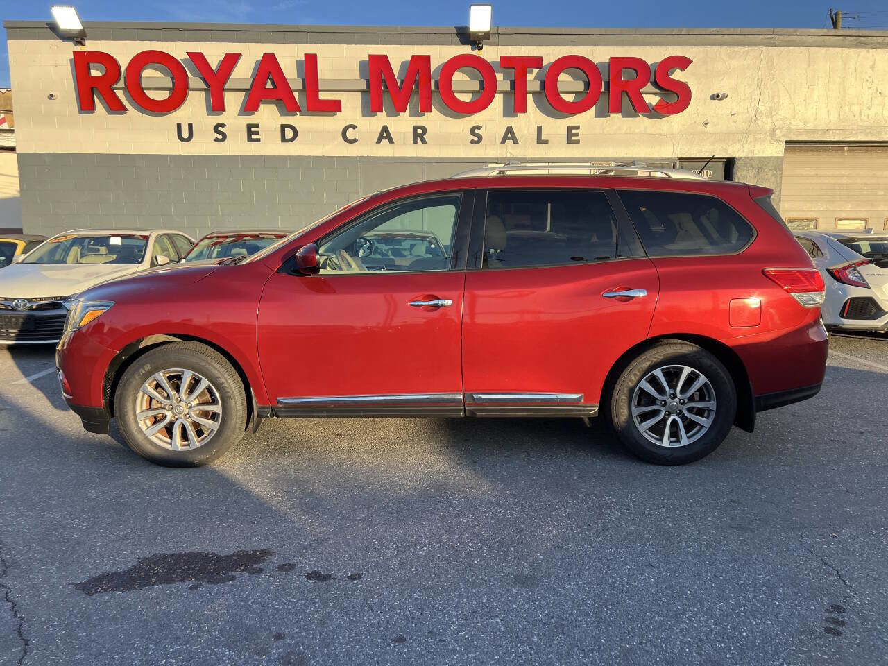 Used 2014 Nissan Pathfinder SL w/ SL Premium Package FWD image 20