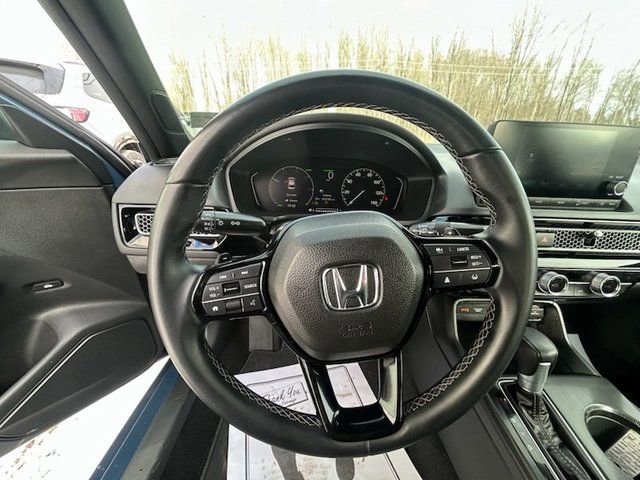 Used 2025 Honda Civic Sport image 9