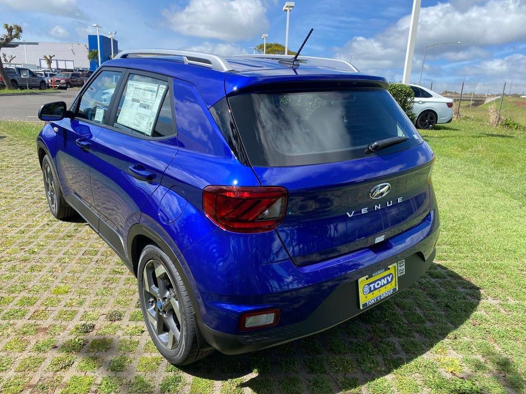 New 2026 Hyundai Venue SEL FWD image 23