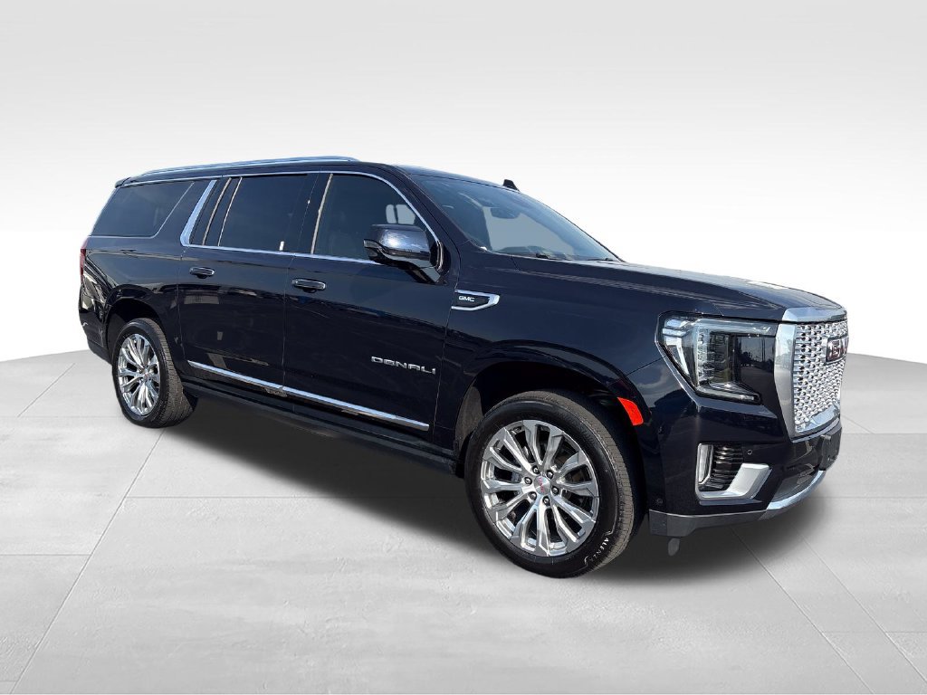Used 2024 GMC Yukon XL Denali w/ Denali Reserve Package RWD image 8