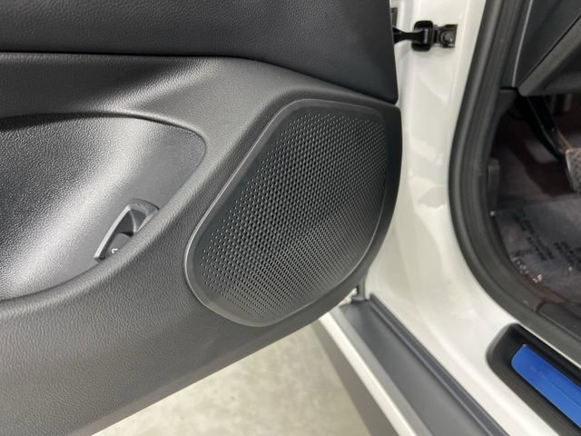Used 2025 BMW i4 eDrive40 w/ Premium Package RWD image 25