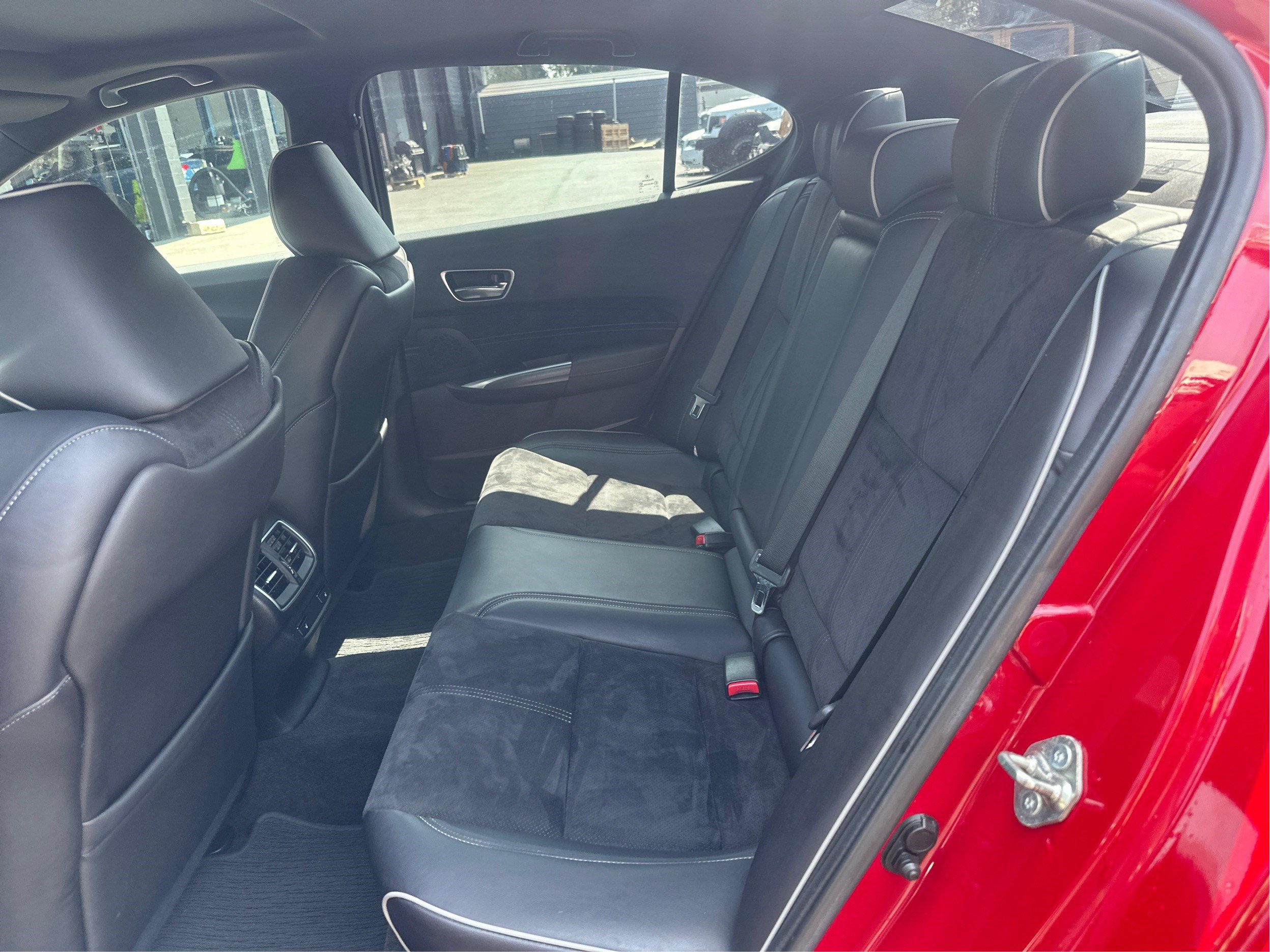 Used 2019 Acura TLX w/ Technology & A-SPEC Package FWD image 10