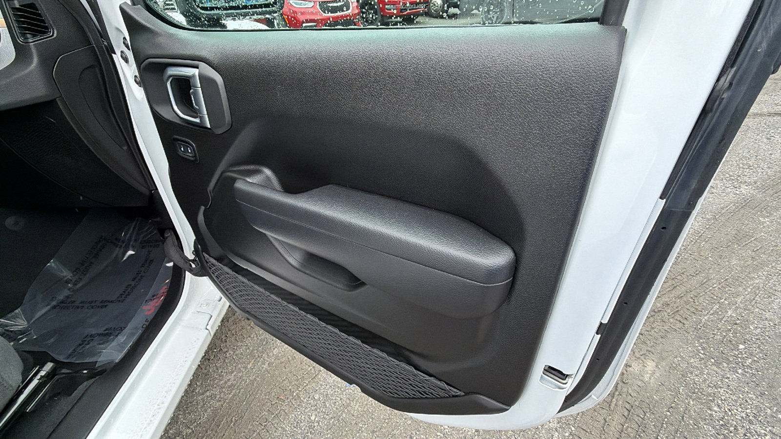 Used 2024 Jeep Gladiator Sport image 18