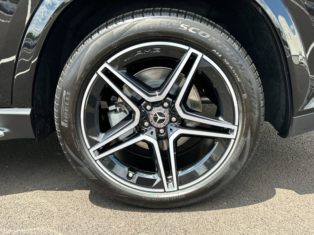New 2026 Mercedes-Benz GLS 450 4MATIC image 37