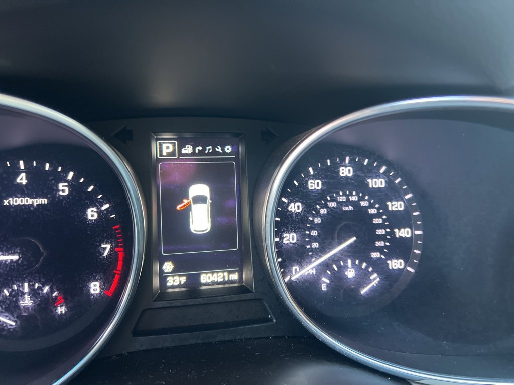 Used 2017 Hyundai Santa Fe Sport w/ Cargo Package image 17