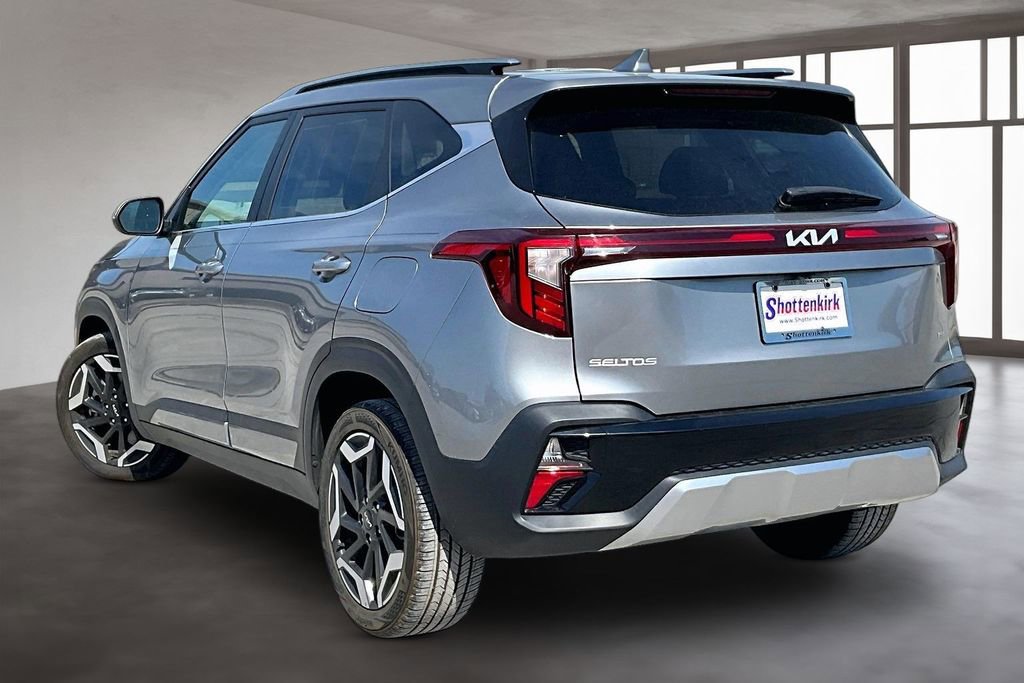 Used 2024 Kia Seltos SX w/ SX Sunroof Package image 4