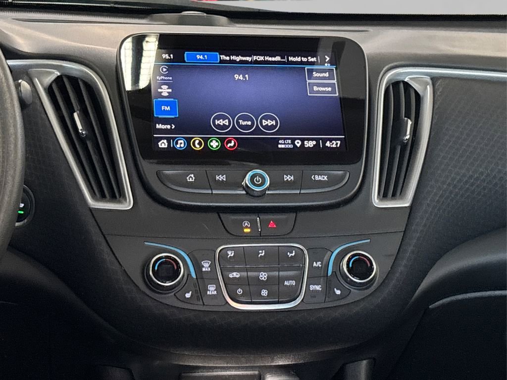 Used 2025 Chevrolet Malibu LT image 19