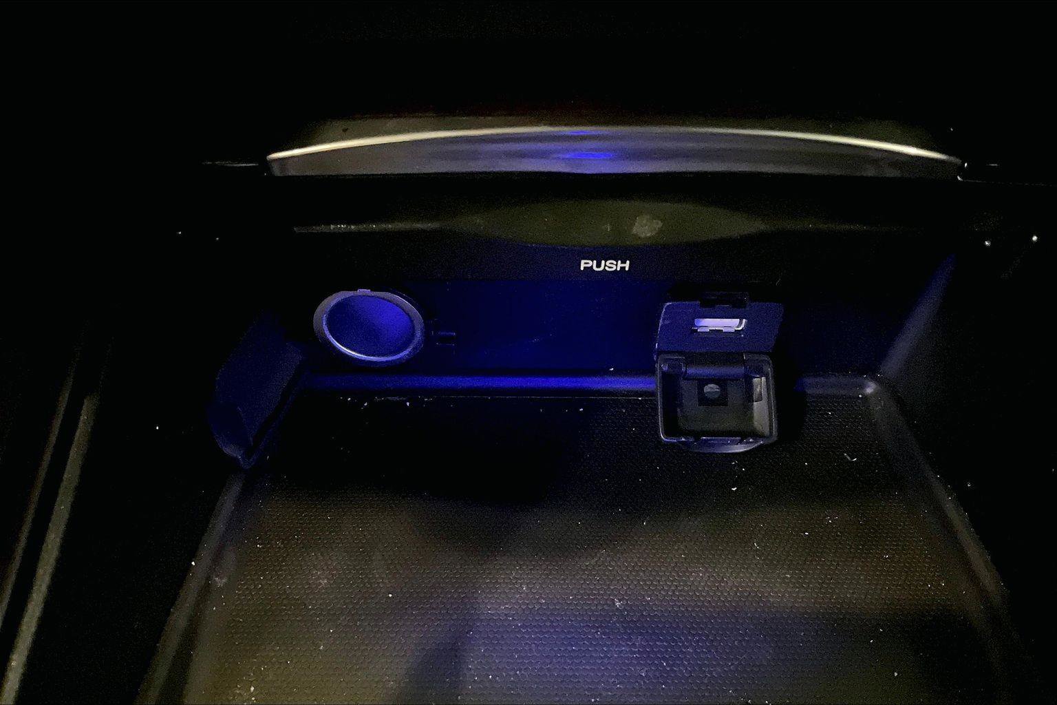 Used 2017 Acura TLX w/ Technology Package image 31