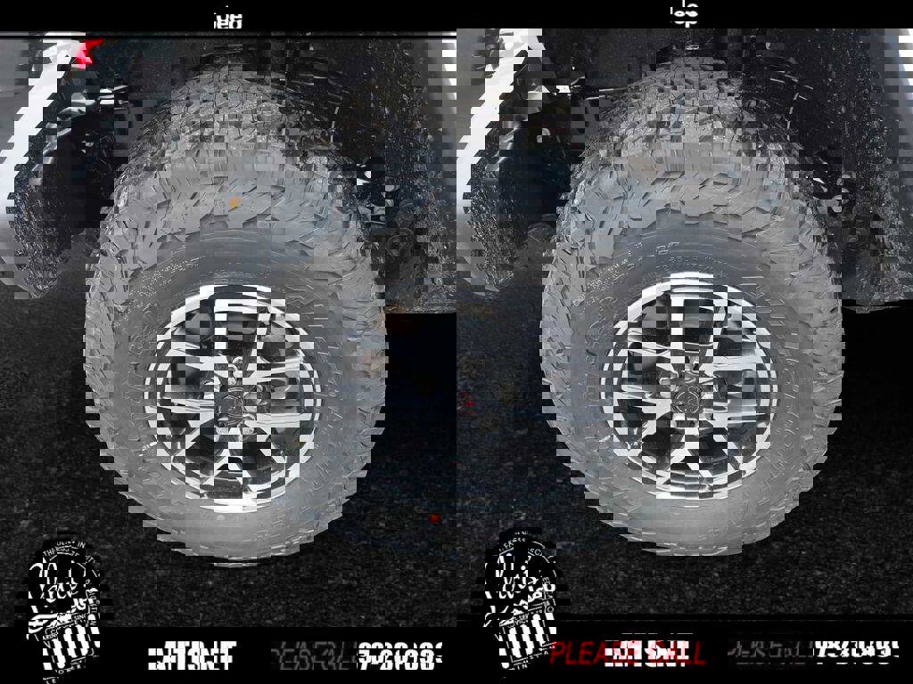 New 2026 Jeep Wrangler Unlimited Rubicon w/ Safety Group image 21