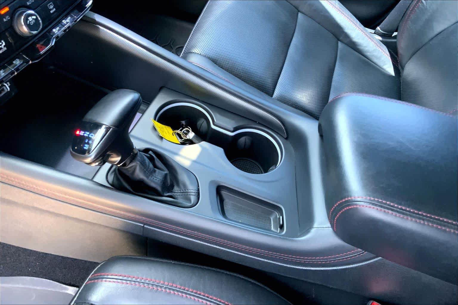 Used 2023 Dodge Durango GT RWD image 17
