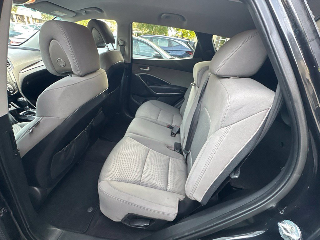 Used 2017 Hyundai Santa Fe Sport FWD image 25