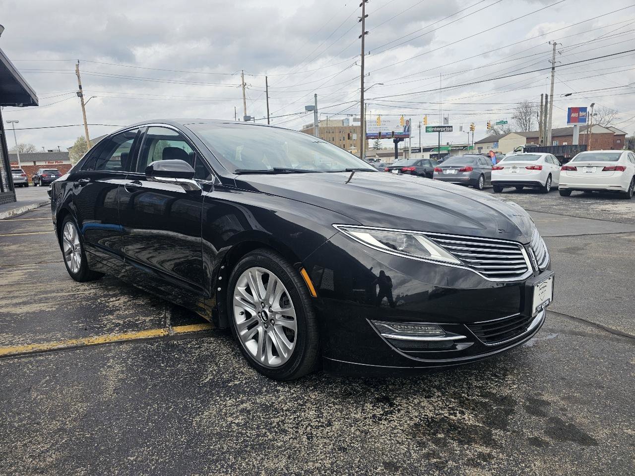 Used 2013 Lincoln MKZ AWD image 3