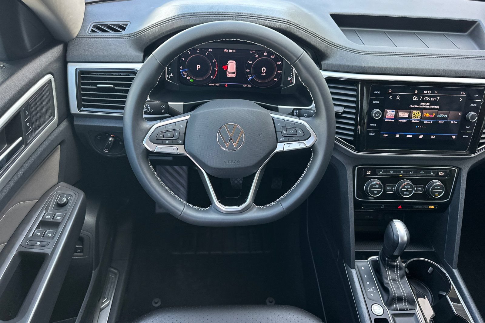 Used 2023 Volkswagen Atlas SE w/ Black Wheel Package FWD image 14