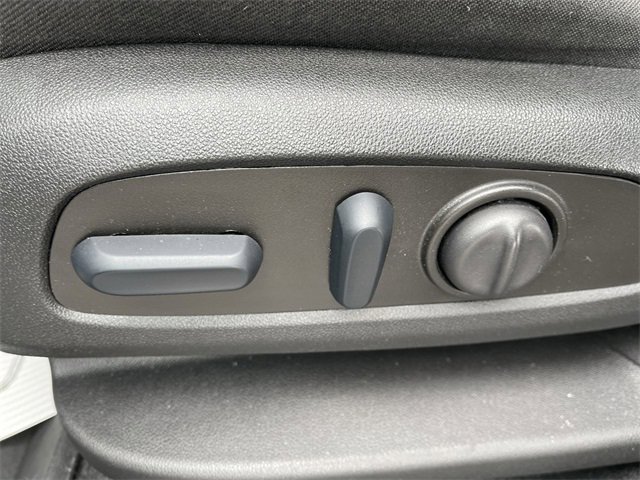 Used 2023 Chevrolet Blazer LT w/ Driver Confidence Package image 12