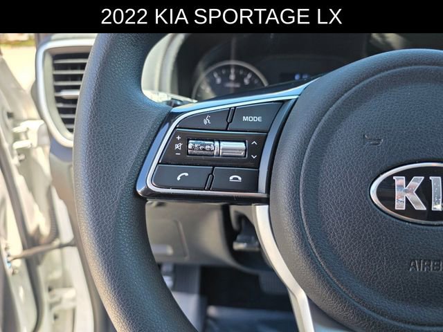 Used 2022 Kia Sportage LX image 27