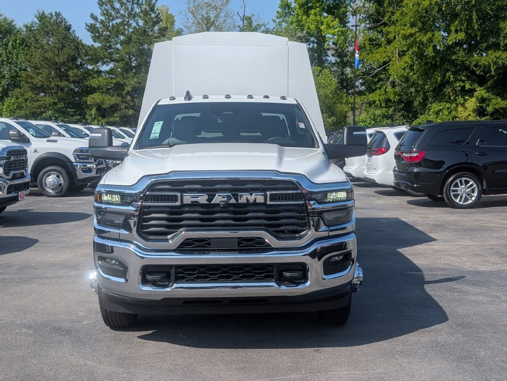 New 2026 RAM 3500 Tradesman w/ Chrome Appearance Group A AWD/4WD image 4