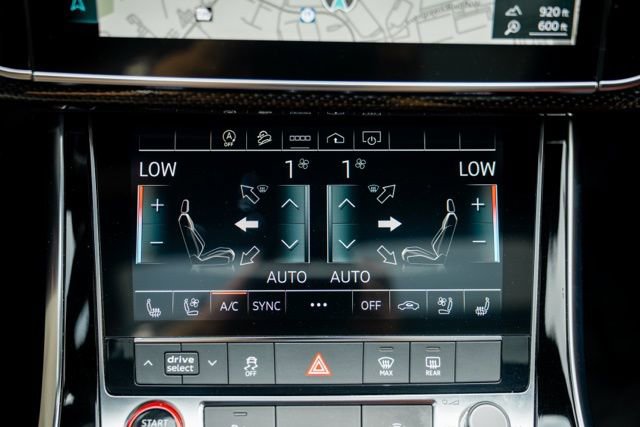 Used 2021 Audi SQ8 Premium Plus w/ SQ8 Black Optic Package image 39