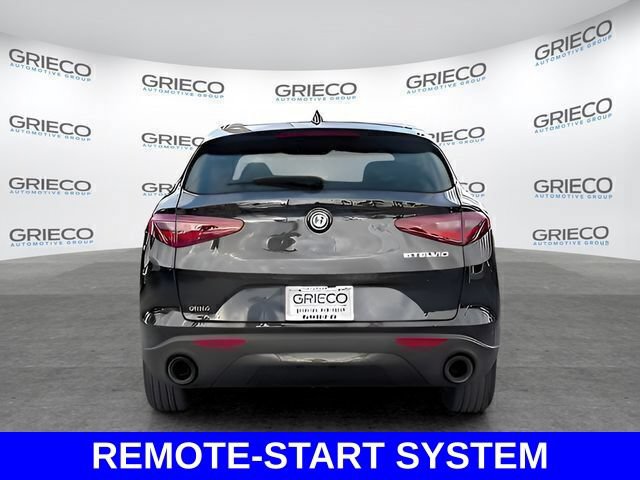 Used 2023 Alfa Romeo Stelvio Sprint RWD image 6
