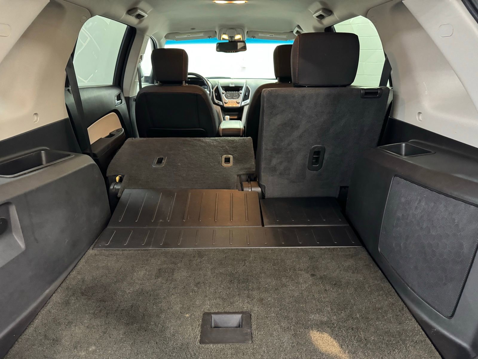 Used 2011 GMC Terrain SLE image 36