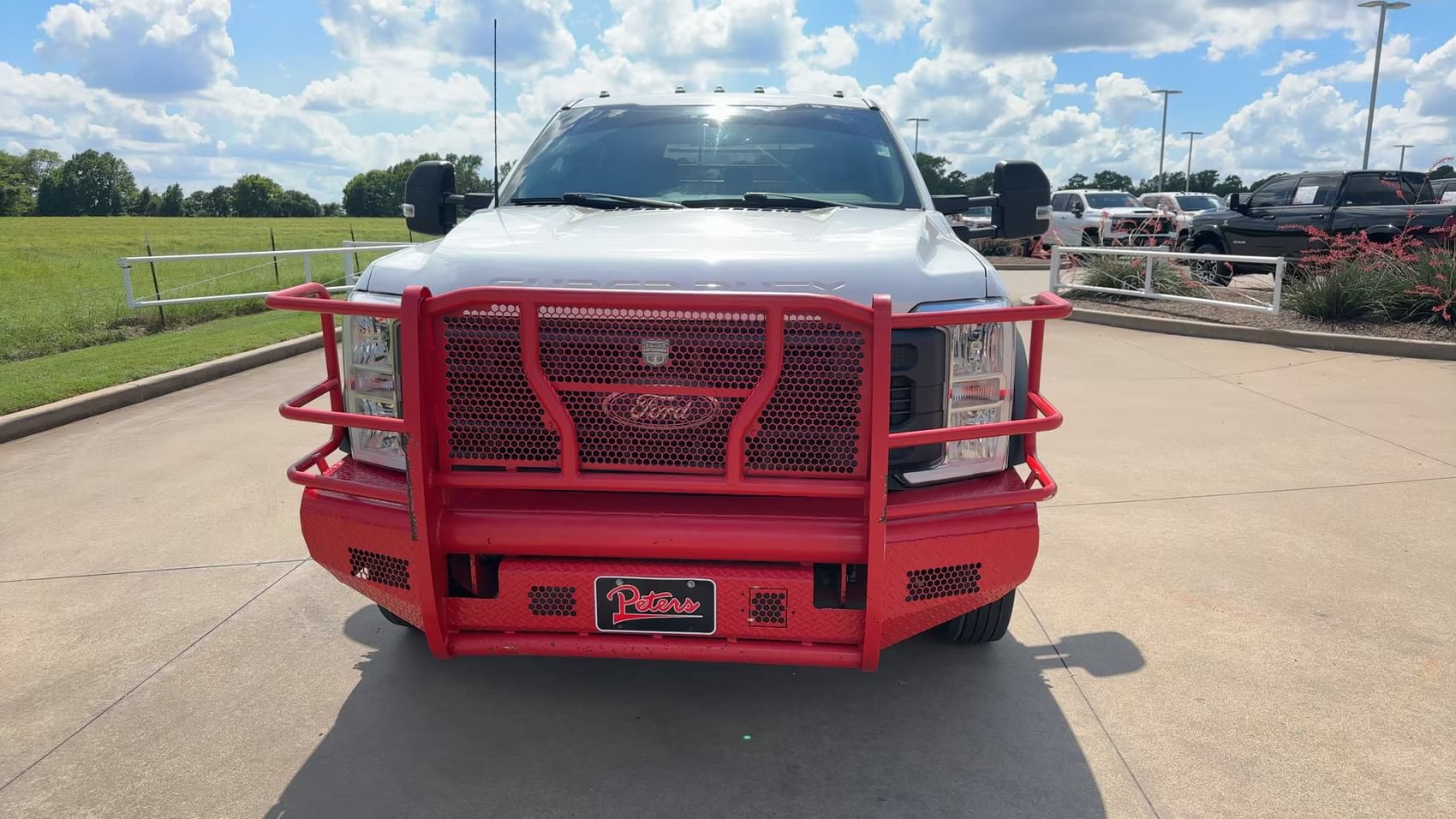 Used 2024 Ford F550 4x4 Crew Cab Super Duty image 8