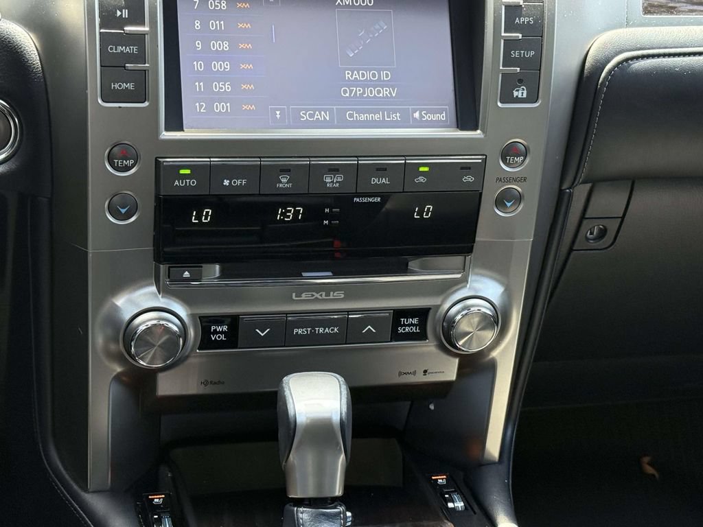 Used 2021 Lexus GX 460 w/ Accessory Package AWD/4WD image 17