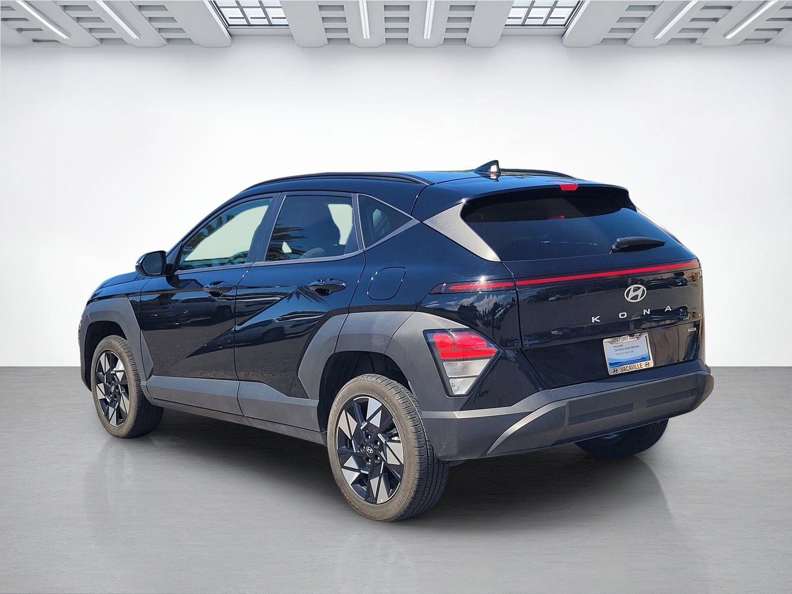 Certified 2025 Hyundai Kona SEL AWD/4WD image 6
