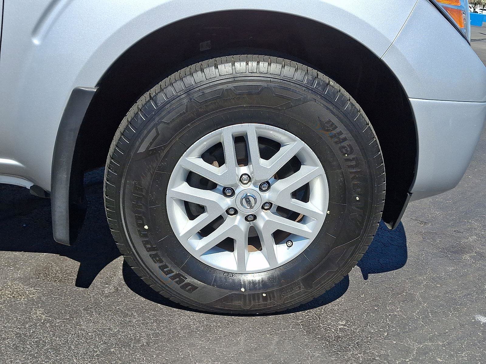 Used 2019 Nissan Frontier SV w/ Value Truck Package RWD image 8