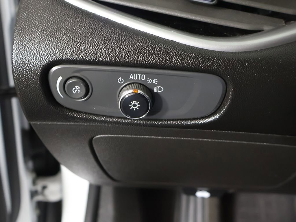 Used 2023 Chevrolet Malibu LS FWD image 29